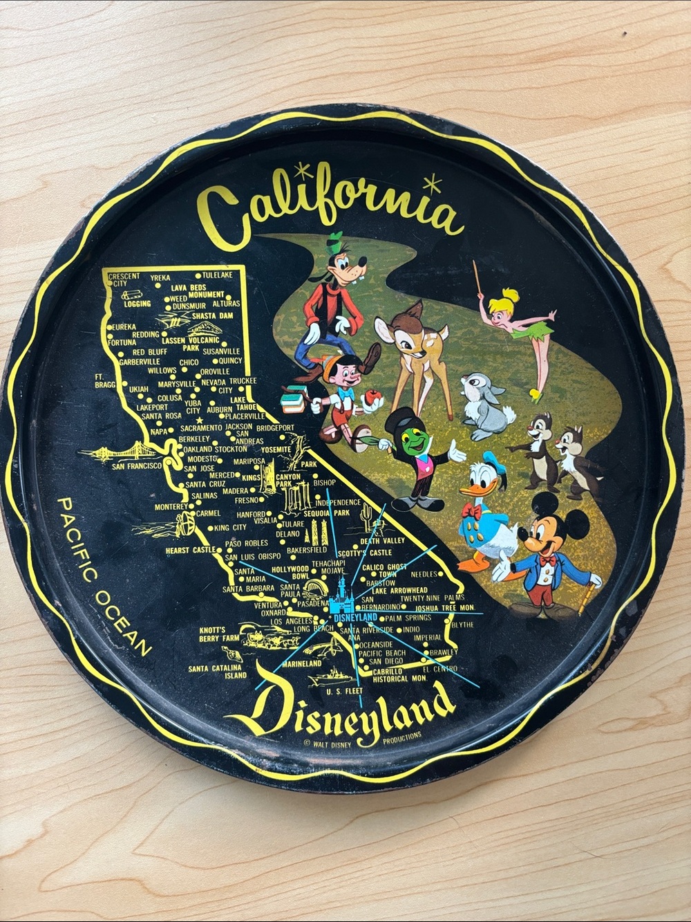 VERY RARE OLD VTG 1960's SOUVENIR TRAY:  CALIFORNIA DISNEYLAND; BRIGHT COLORS